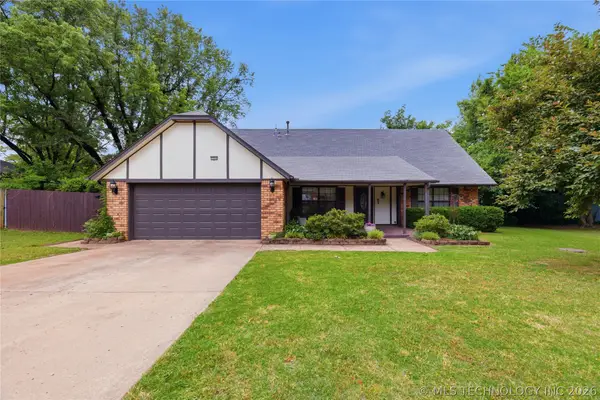 7504 S Juniper Avenue, Broken Arrow, OK 74011