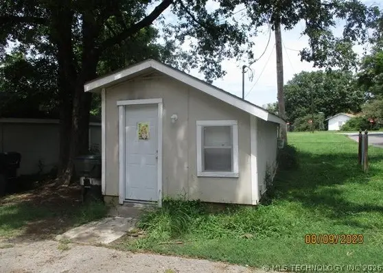 507 S Maryland Avenue, Claremore, OK 74017