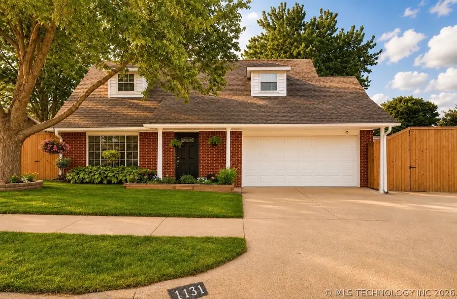 1131 Macklyn Lane, Bartlesville, OK 74006 - #2