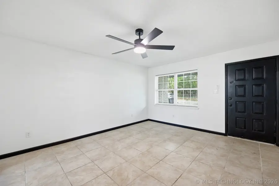 13826 S Elm Avenue, Glenpool, OK 74033 - #3