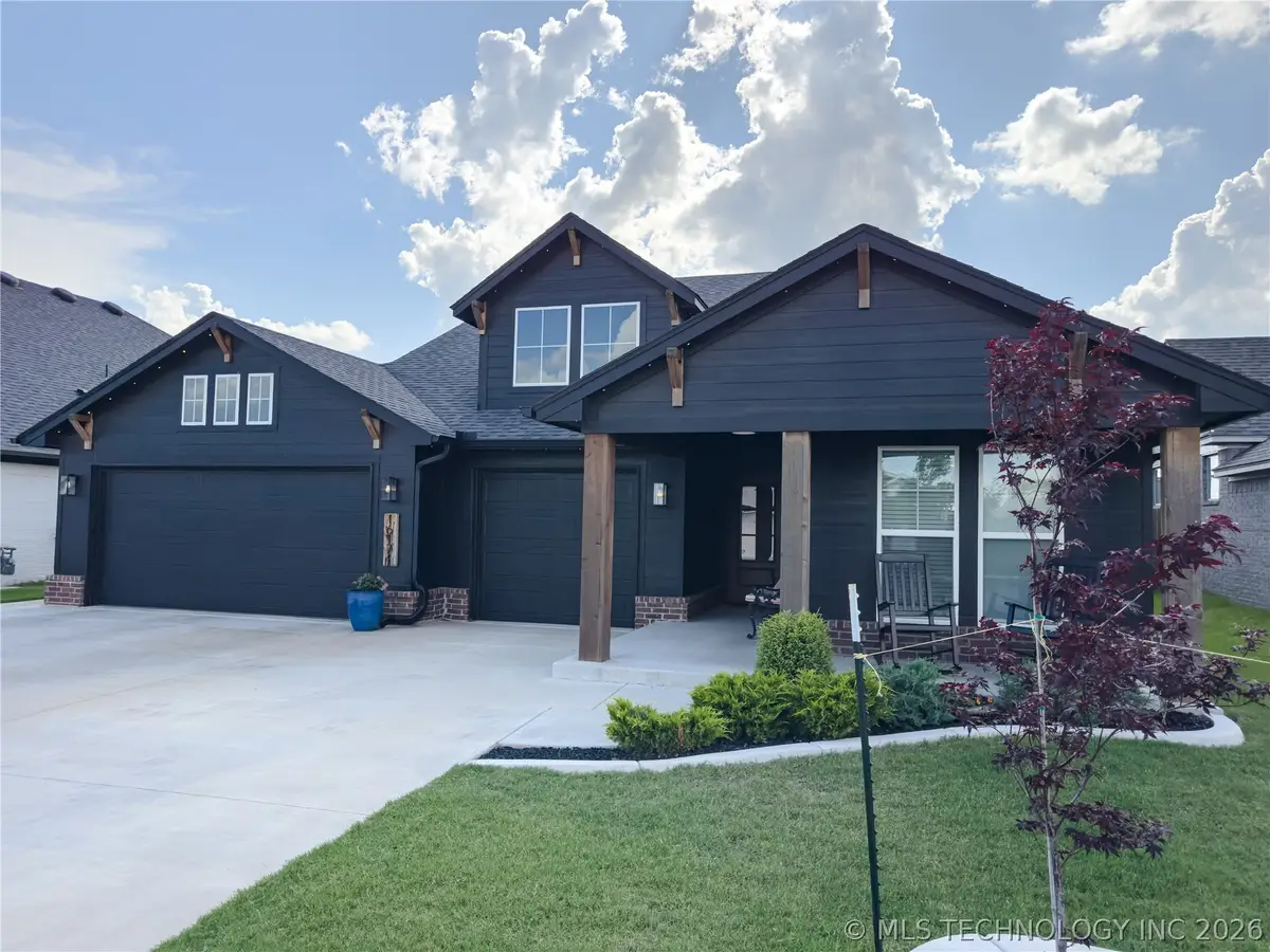 16174 S 89th East Avenue, Bixby, OK 74008 - #1