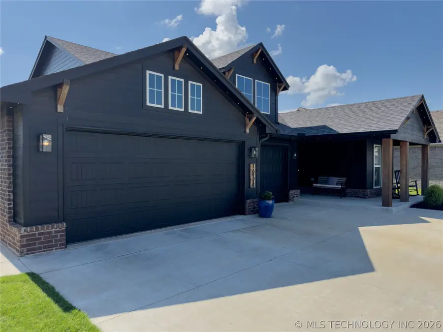 16174 S 89th East Avenue, Bixby, OK 74008 - #3