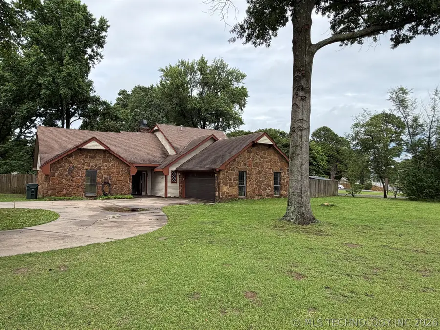 3300 E Harris Road, Muskogee, OK 74403 - #2