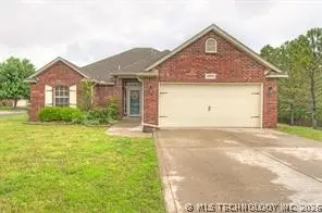 18905 E 50th Place S, Tulsa, OK 74134