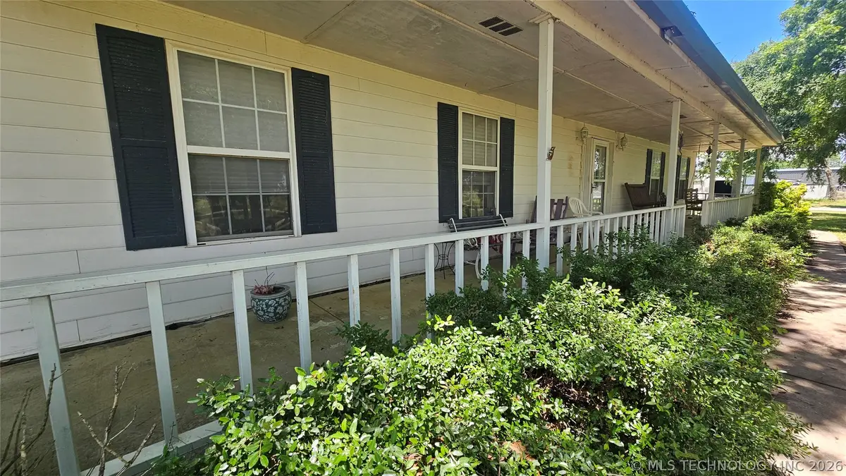 421975 E 1155 Road, Eufaula, OK 74432 - #1