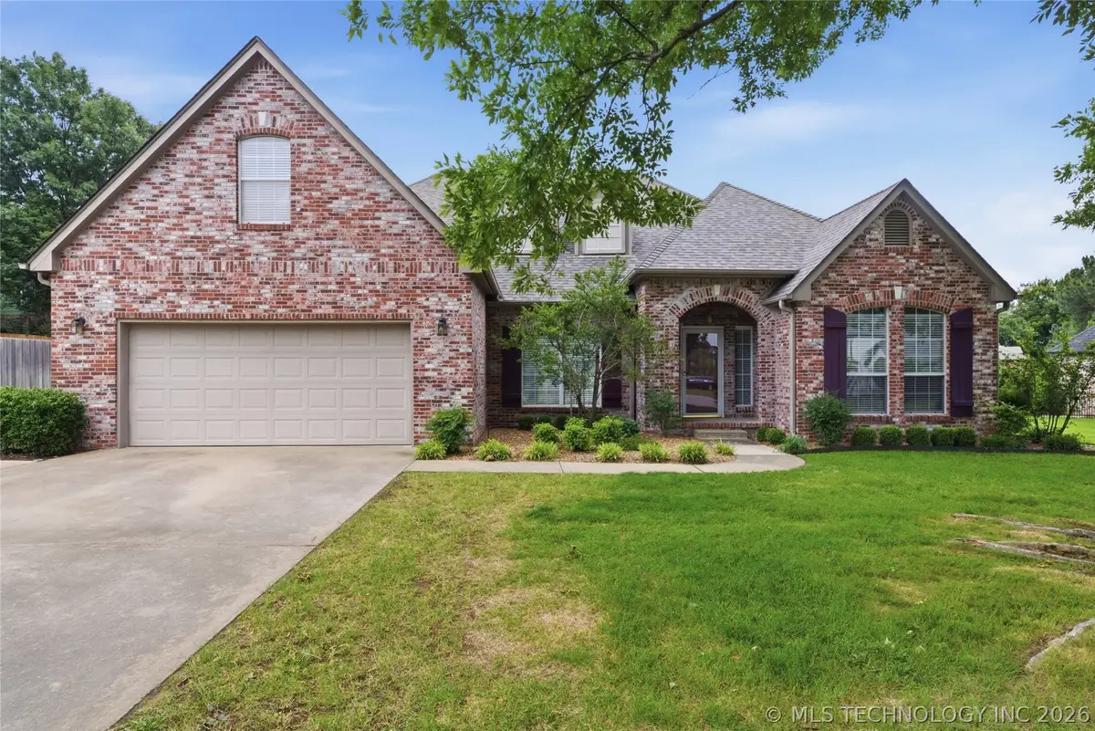 9119 N 132nd East Avenue, Owasso, OK 74055 - #1
