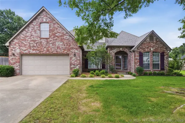 9119 N 132nd East Avenue, Owasso, OK 74055