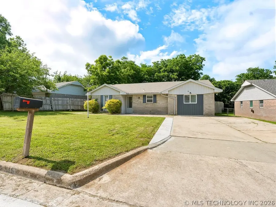 915 W 23rd, Ada, OK 74820 - #3