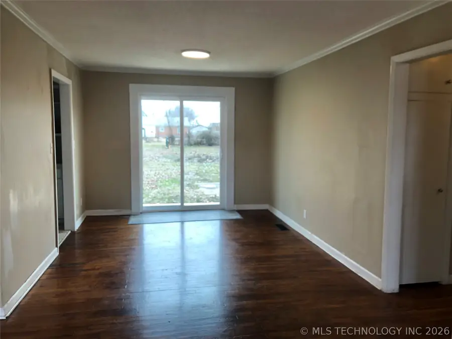 817 S Hickory Street, Sapulpa, OK 74066 - #3