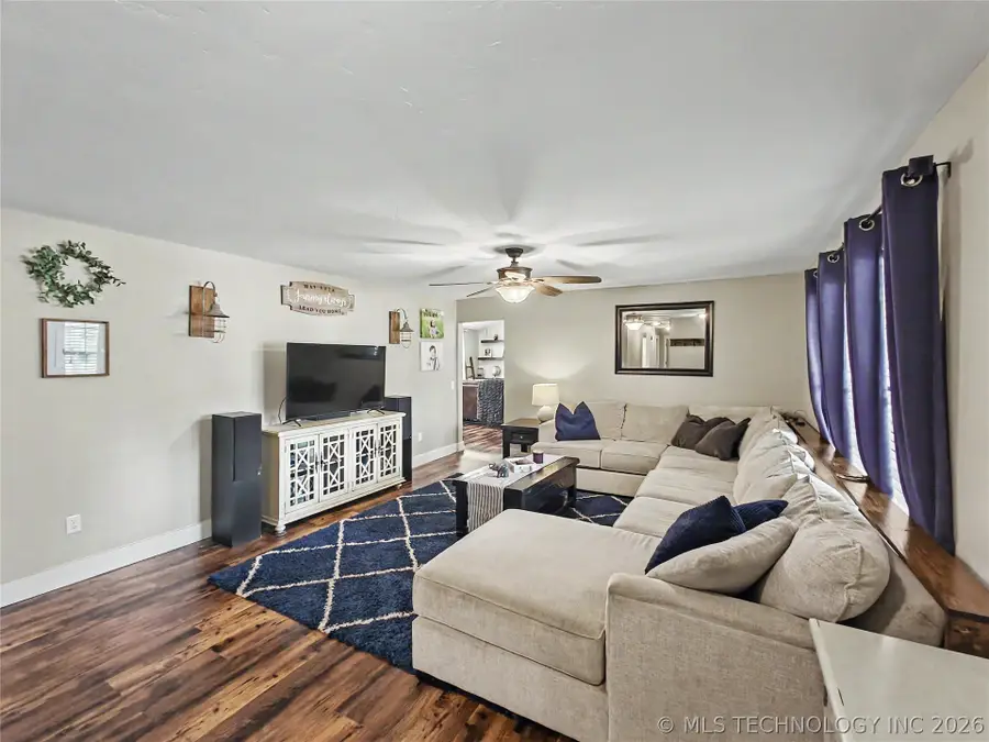 804 Kaufman Street, Tahlequah, OK 74464 - #2