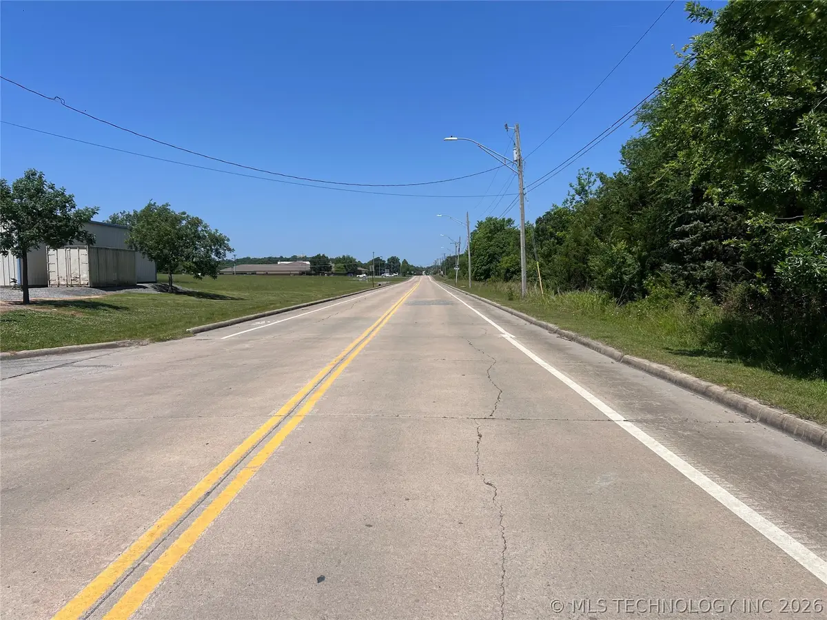 College Avenue, McAlester, OK 74501 - #1