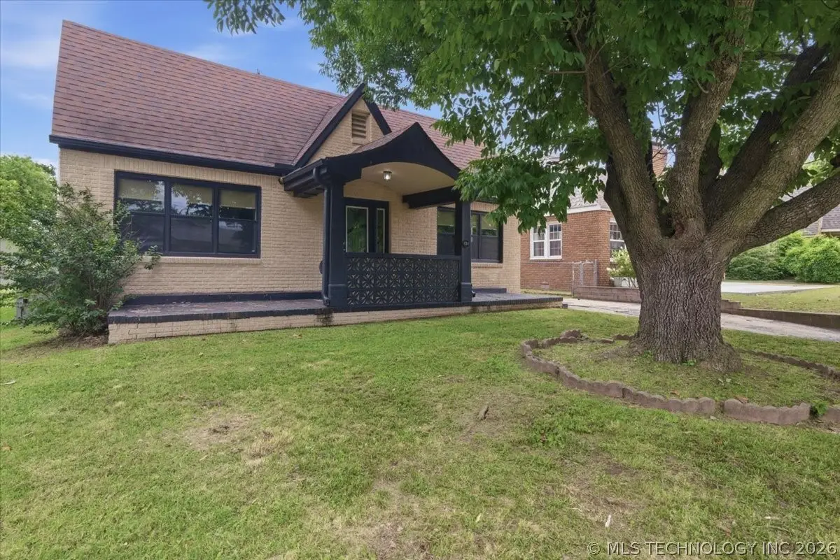 831 S Jamestown Avenue, Tulsa, OK 74112 - #1