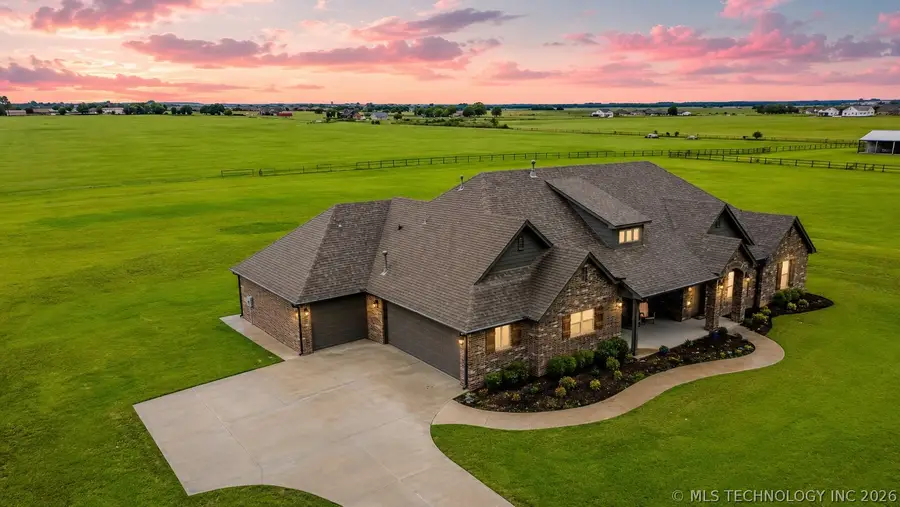 6706 E 136th Street, Collinsville, OK 74021 - #2