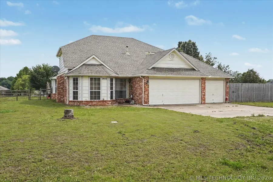 2652 Chute Drive, Oologah, OK 74053 - #2