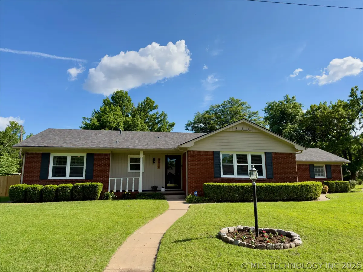 4610 E 55th Street, Tulsa, OK 74107 - #1