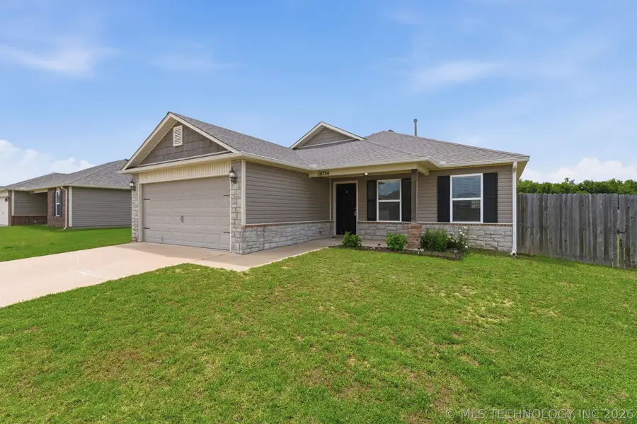 10724 N 101st Avenue E, Owasso, OK 74055 - #2