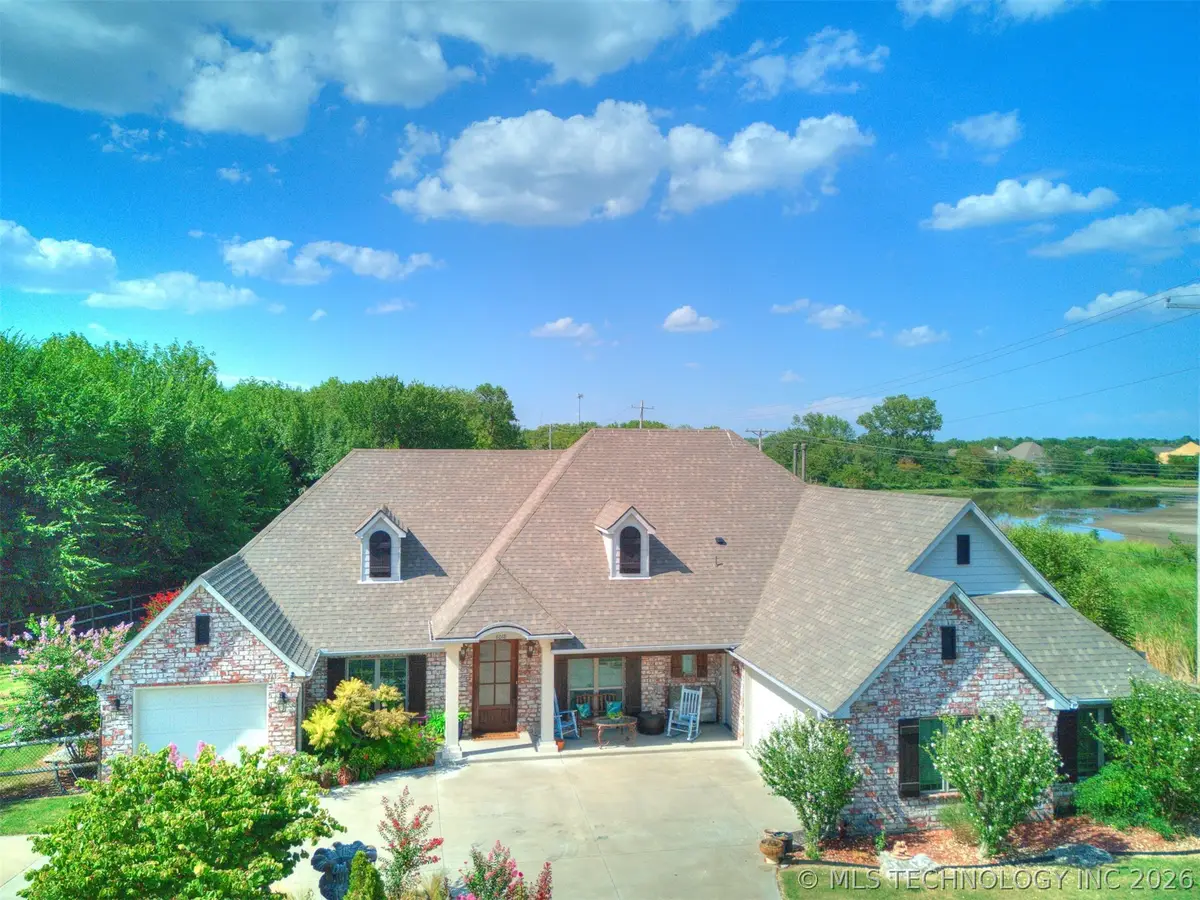 8018 N 144th Avenue E, Owasso, OK 74055 - #1