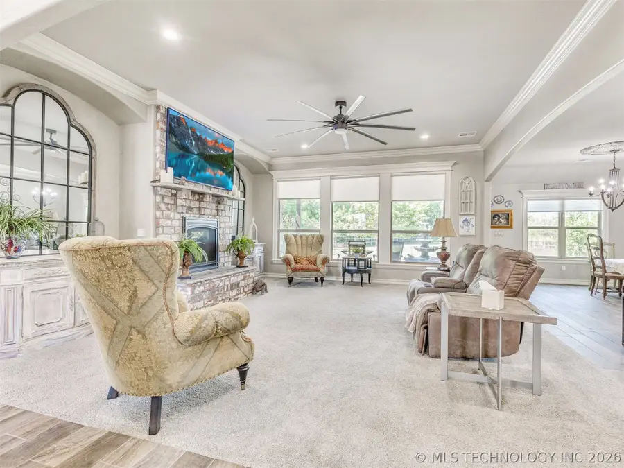 8018 N 144th Avenue E, Owasso, OK 74055 - #2