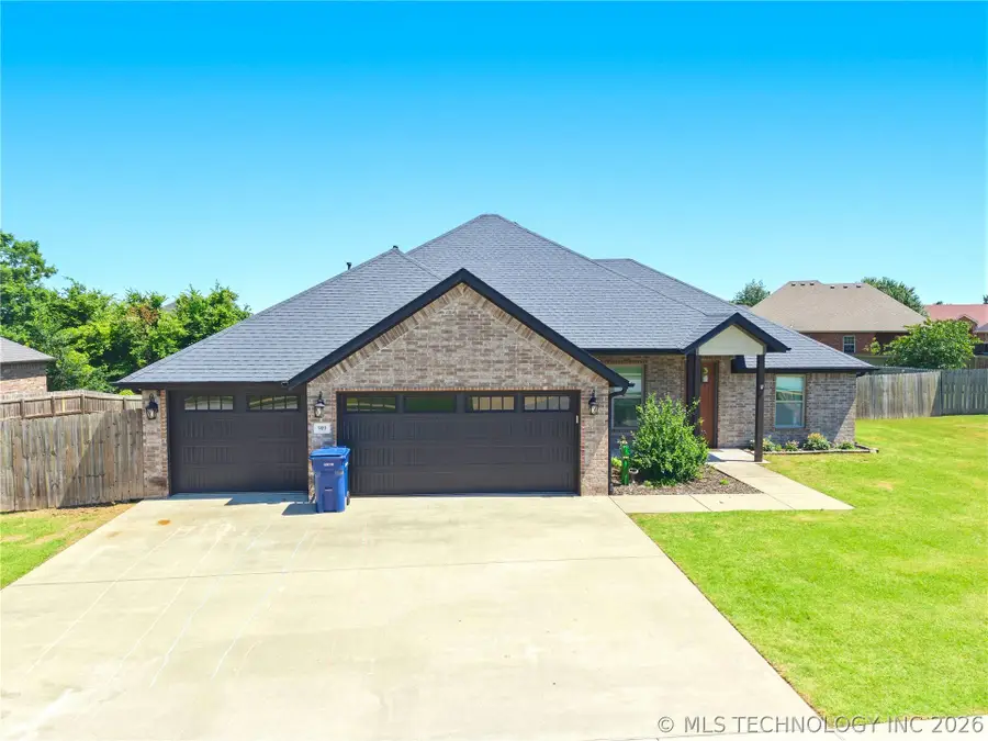 909 Carter Court, Siloam Springs, Ar 72761 - #2