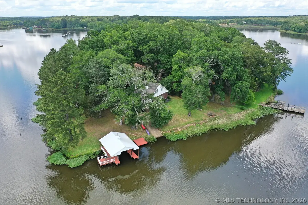 1122 Peninsula Drive, Fort Towson, OK 74735 - #1