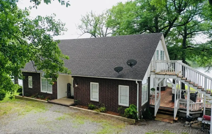 1122 Peninsula Drive, Fort Towson, OK 74735 - #2