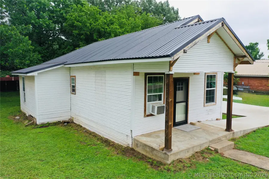 206 N Maupin Road, Colbert, OK 74733 - #2