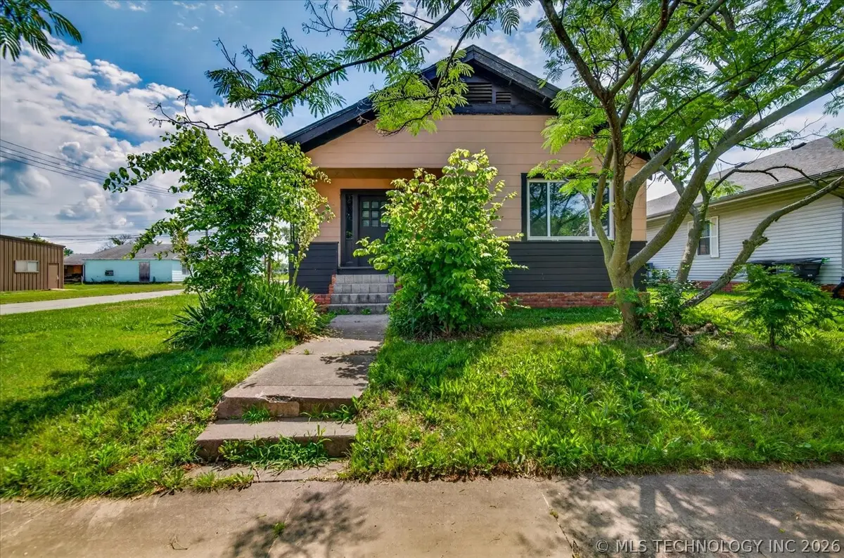 300 S Creek Avenue, Bartlesville, OK 74003 - #1