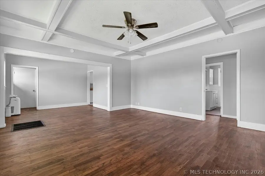 300 S Creek Avenue, Bartlesville, OK 74003 - #3