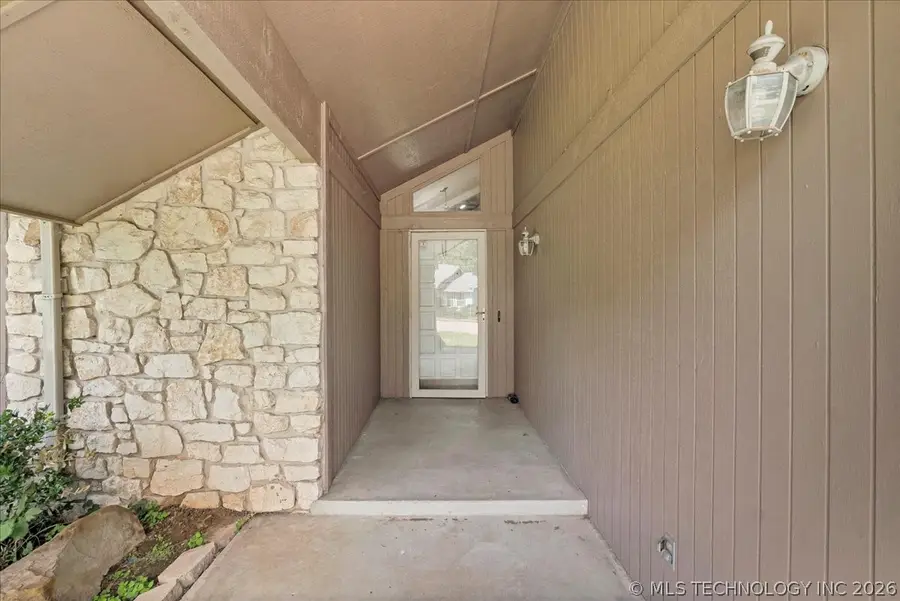 9108 S 91st East Avenue, Tulsa, OK 74133 - #2