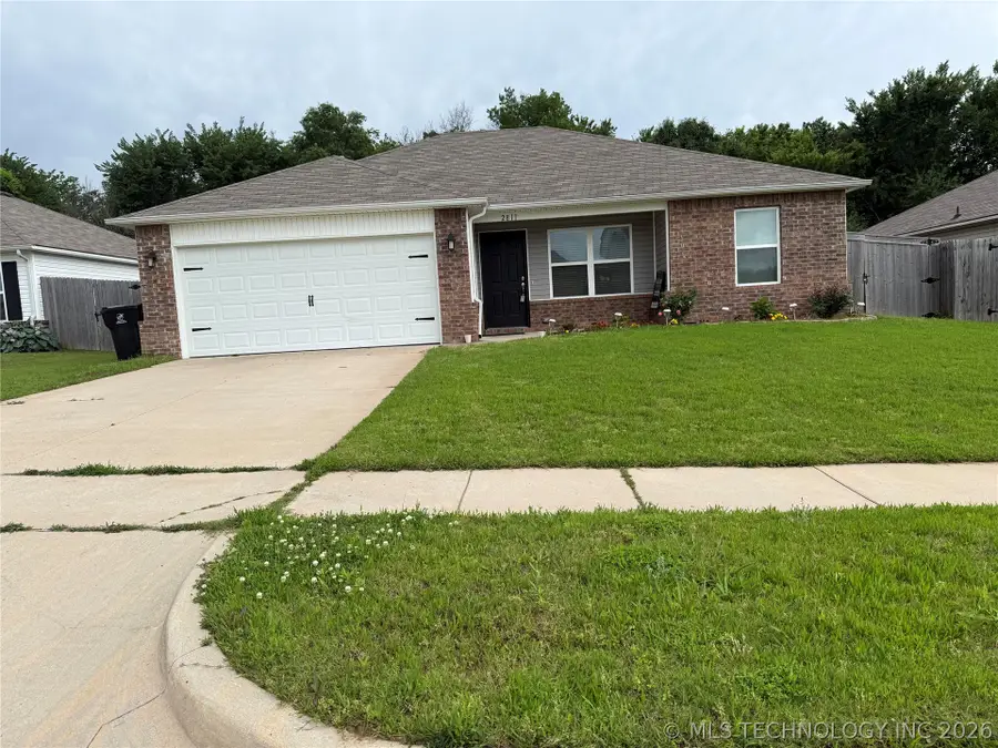 2811 E Quincy Street, Broken Arrow, OK 74014 - #2