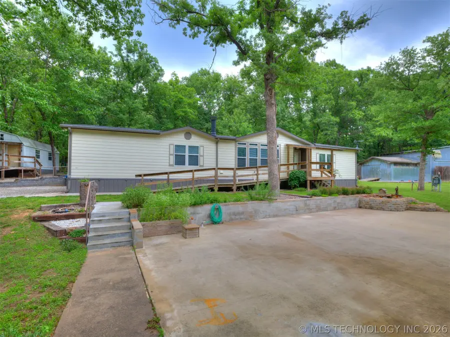 94 W Highland Drive, Sand Springs, OK 74063 - #3