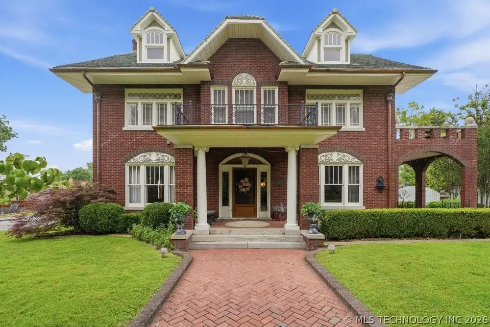221 Woodward Boulevard, Tulsa, OK 74114 - #1