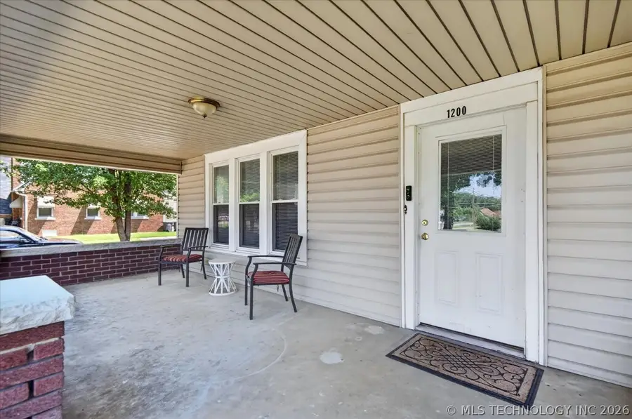 1200 S Keeler Avenue, Bartlesville, OK 74003 - #3