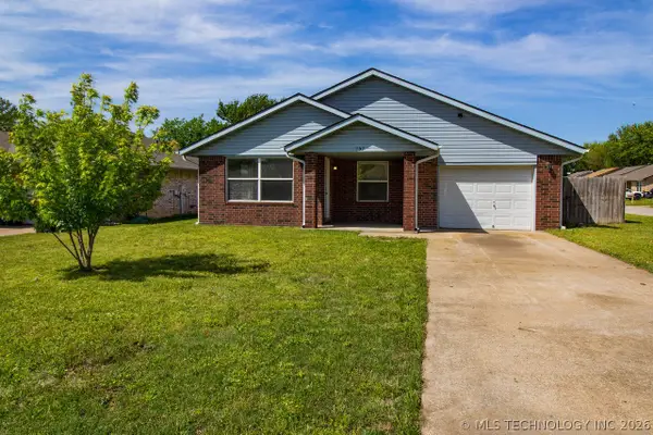 797 E 142nd Place, Glenpool, OK 74033