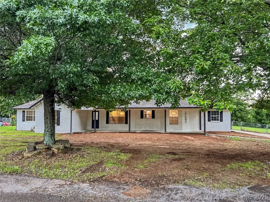 21083 S Forrest Drive, Tahlequah, OK 74464 - #2