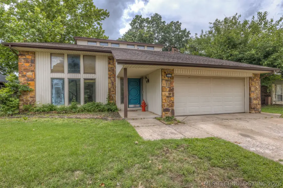 2213 W Knoxville Street, Broken Arrow, OK 74012 - #3
