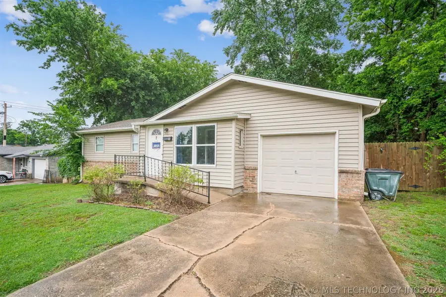 4 W 31st Street, Sand Springs, OK 74063 - #2