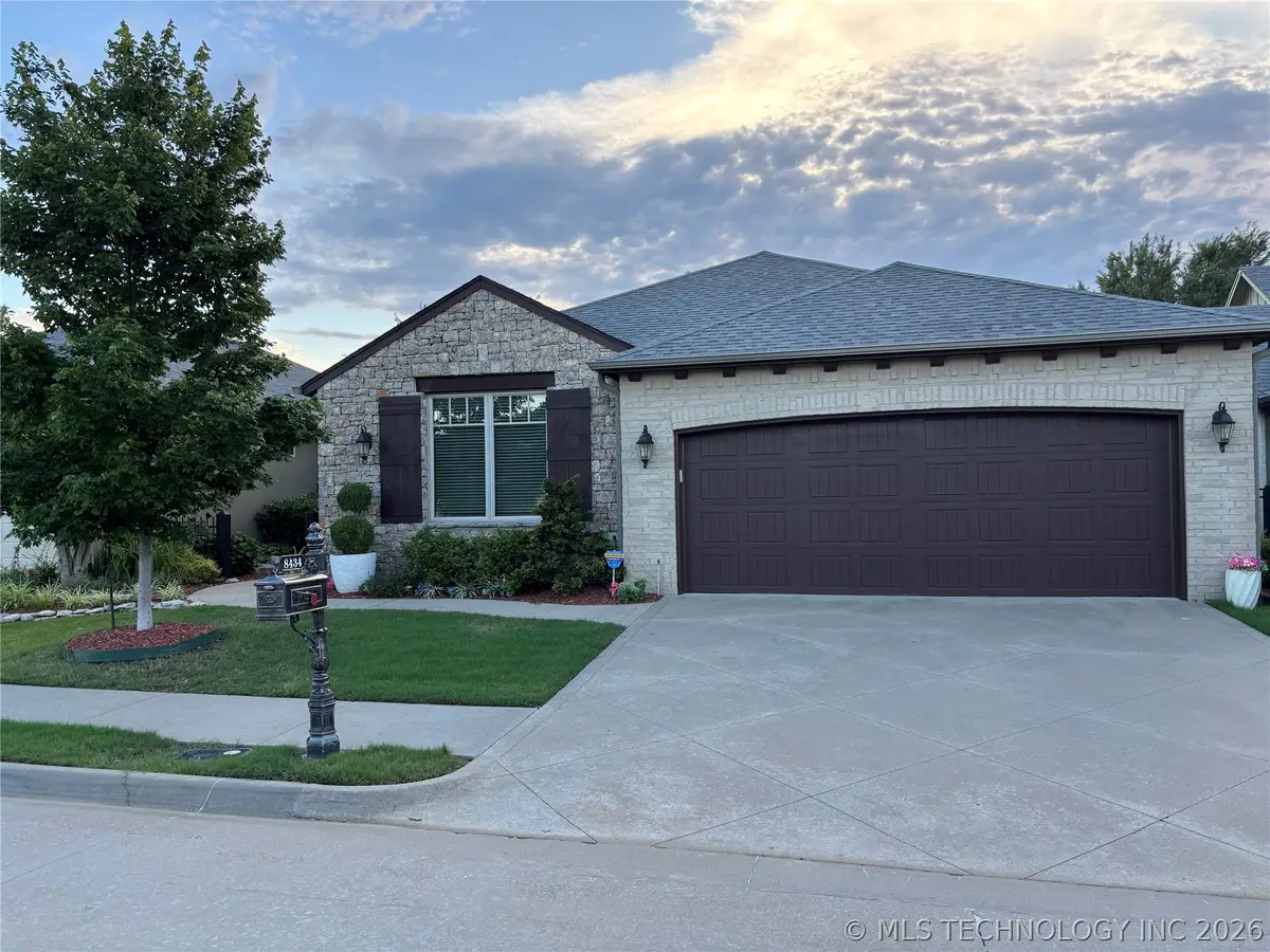 8434 S Phoenix Place, Tulsa, OK 74132 - #1
