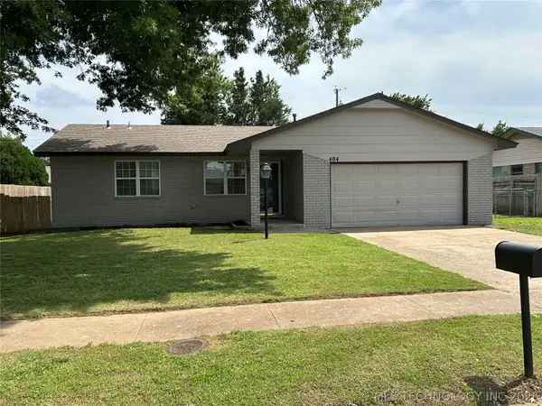 404 Tobago Drive, Sand Springs, OK 74063