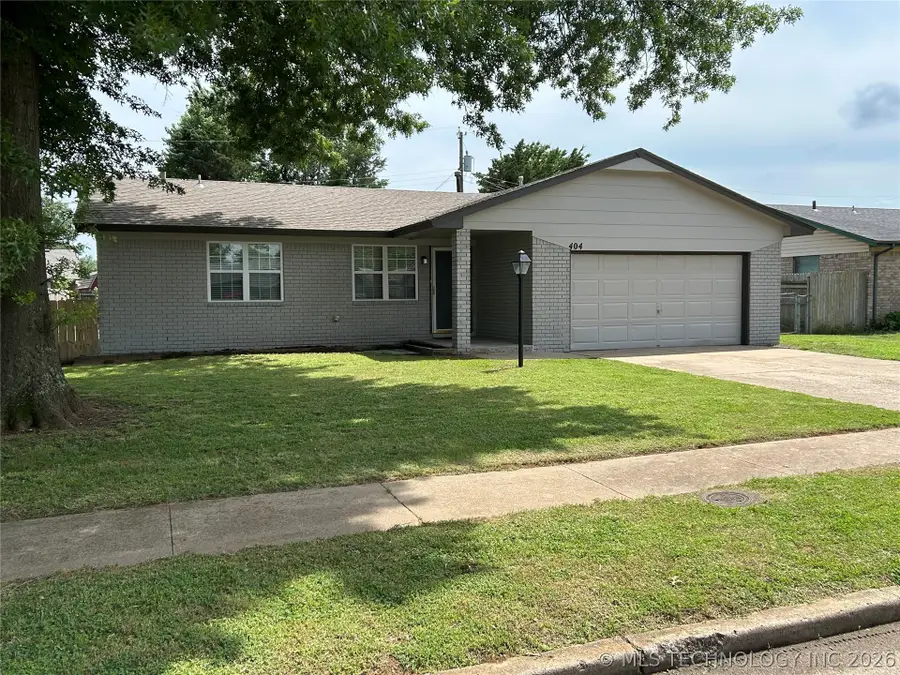 404 Tobago Drive, Sand Springs, OK 74063 - #2