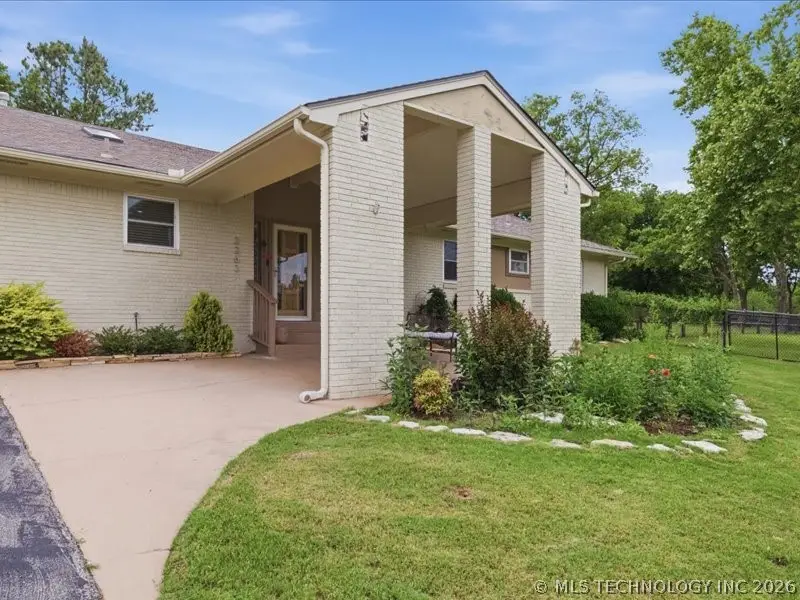 3263 W 72nd Street, Tulsa, OK 74132 - #1