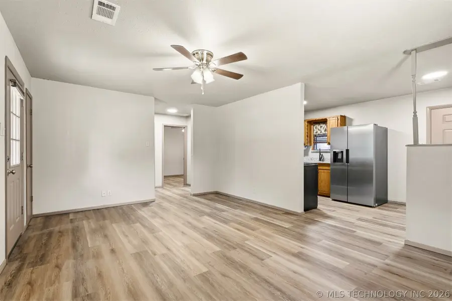 304 W Louisiana Street, Durant, OK 74701 - #3