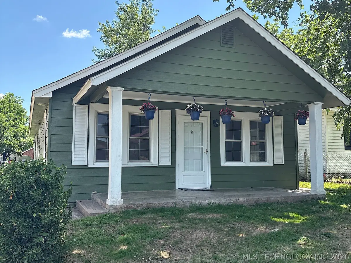 1121 E Walnut Street, Cushing, OK 74023 - #1