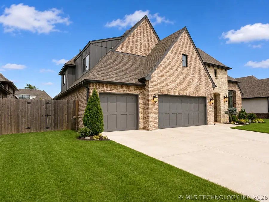 3719 E 116th Street S, Tulsa, OK 74137 - #3