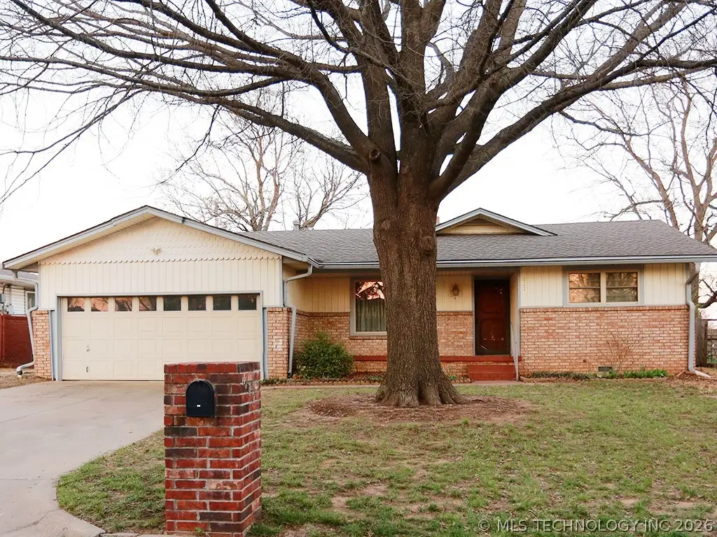617 S 6th Street, Broken Arrow, OK 74012 - #1