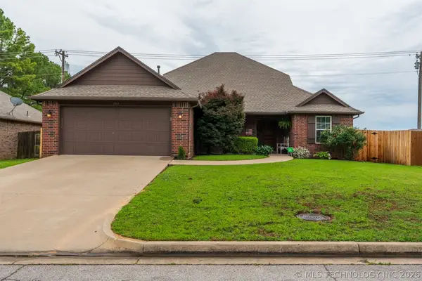 110 Dogwood Drive, Mannford, OK 74044