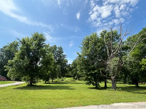318 S 6th Street, Eufaula, OK 74432