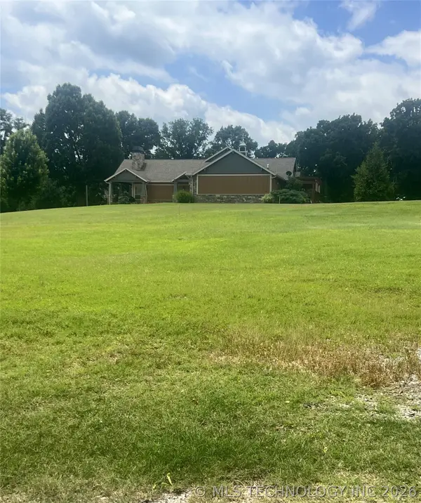 14 Upper Waterfall Road, Grove, OK 74344