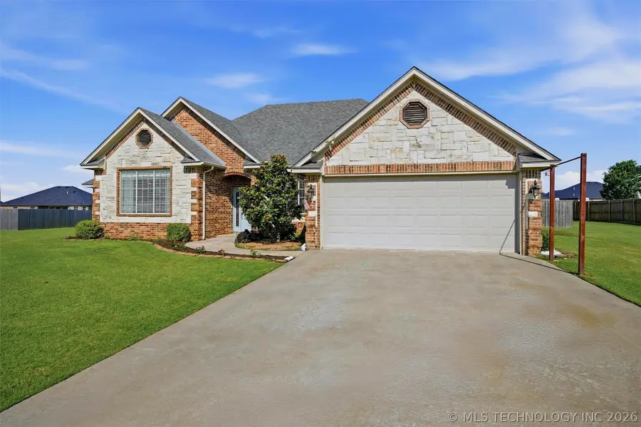 3221 Meagan Avenue, Durant, OK 74701 - #3
