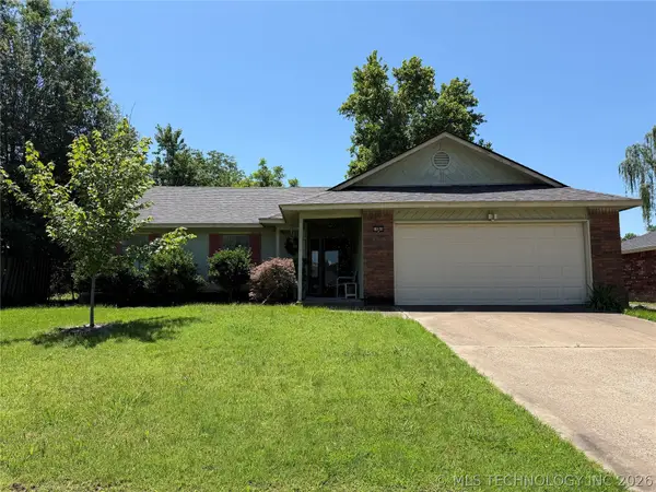 10806 E 100th Street, Owasso, OK 74055